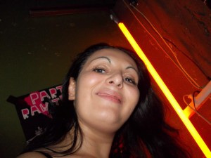 255585_438123252897092_788435796_n