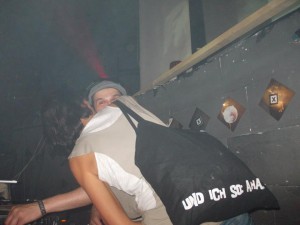 546204_444576868918397_209942929_n