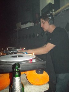 599176_466254023417348_2091279213_n